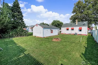 1667 Pell Drive, Dayton, OH 45410 - Photo 2