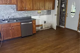 3815 Lori Sue Ave, Dayton, OH 45406 - Photo 6