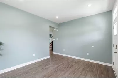 1095 Baywood Drive, Fairborn, OH 45324 - Photo 4