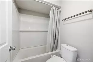 3321 Pebble Creek Dr, Dayton, OH 45432 - Photo 30