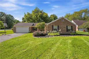 3321 Pebble Creek Dr, Dayton, OH 45432 - Photo 1