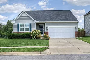 372 Warm Springs Dr, Fairborn, OH 45324 - Photo 1