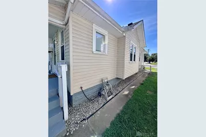 2824 S Smithville Road, Dayton, OH 45420 - Photo 6