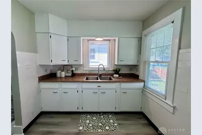2824 S Smithville Road, Dayton, OH 45420 - Photo 16