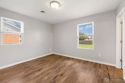 215 Woodfield Drive, Brookville, OH 45309 - Photo 28