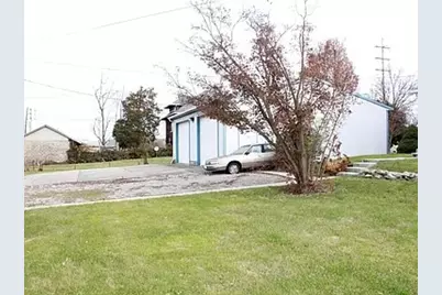 2238 Columbus Road, Springfield, OH 45503 - Photo 12