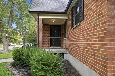 406 Triangle Avenue, Oakwood, OH 45419 - Photo 4