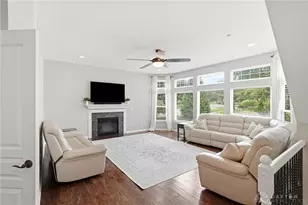 1358 Shaker Run Blvd, Turtlecreek Twp, OH 45036 - Photo 8