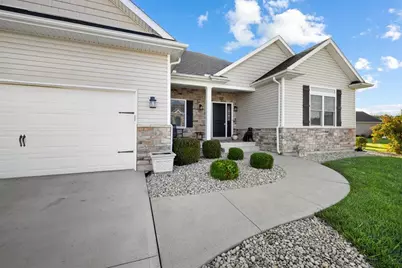 1005 Haverhill Drive, Troy, OH 45373 - Photo 4