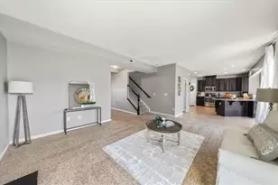 7119 Bluestream Dr, Tipp City, OH 45371 - Photo 8