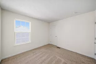 7119 Bluestream Dr, Tipp City, OH 45371 - Photo 28