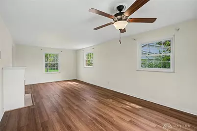 633 Sharon Drive, Fairborn, OH 45324 - Photo 12