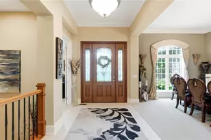 10842 Mariam Ln, Washington Twp, OH 45458 - Photo 6