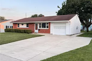 422 Buttercup Ave, Vandalia, OH 45377 - Photo 2