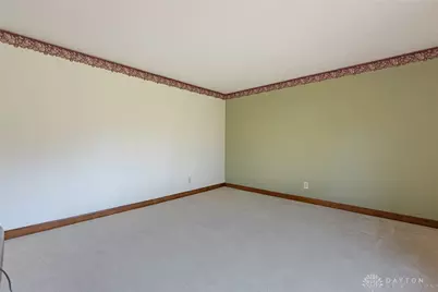 915 N Fairfield Road, Beavercreek, OH 45434 - Photo 12