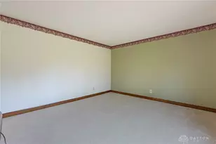 915 N Fairfield Rd, Beavercreek, OH 45434 - Photo 12