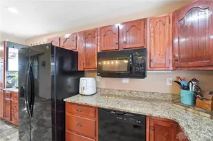 2275 Oxford Trenton Rd, Milford Township, OH 45056 - Photo 16