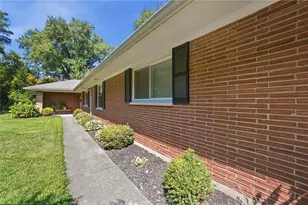 211 Enid Ave, Kettering, OH 45429 - Photo 2