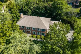8363 Squirrel Hollow Ridge, West Chester Twp, OH 45069 - Photo 2
