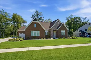 2559 Muirfield Dr, Beavercreek, OH 45431 - Photo 8