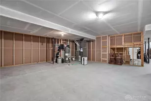 2559 Muirfield Dr, Beavercreek, OH 45431 - Photo 62