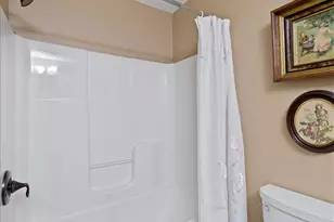 2290 Cobblestone Ct, Miamisburg, OH 45342 - Photo 28