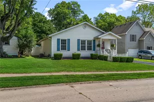 299 N West St, Xenia, OH 45385 - Photo 2