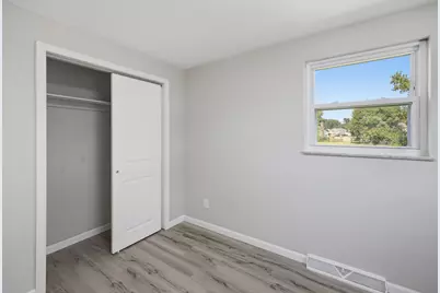 8016 School Road, Sycamore Township, OH 45249 - Photo 16