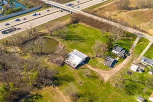 7837 Princeton Rd, Liberty Township, OH 45044 - Photo 2