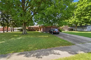 850-854 Dorothy Ln, Kettering, OH 45419 - Photo 2