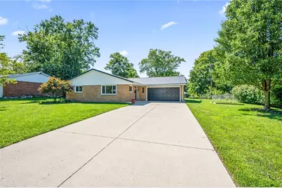 4095 Raymond Drive, Enon Vlg, OH 45323 - Photo 4