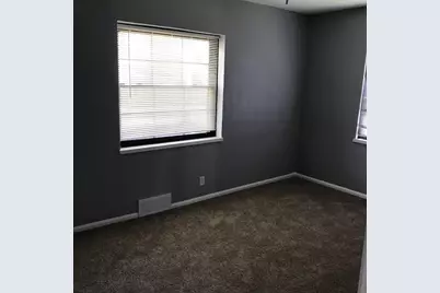 306 S Bromfield Road, Dayton, OH 45429 - Photo 8