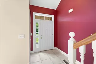 2091 Waterfall Ln, Vandalia, OH 45377 - Photo 6