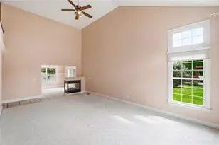 2091 Waterfall Ln, Vandalia, OH 45377 - Photo 4