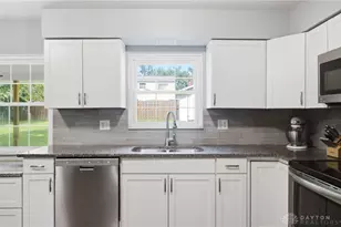 4131 Quail Bush Dr, Dayton, OH 45424 - Photo 16