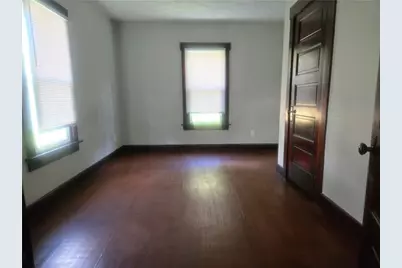250 S Harbine Avenue, Dayton, OH 45403 - Photo 6