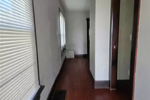 250 S Harbine Ave, Dayton, OH 45403 - Photo 2