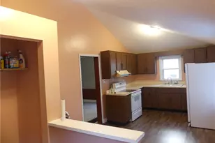 935 S Detroit St, Xenia, OH 45385 - Photo 10