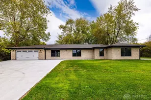 6247 Celeste Dr, Franklin Twp, OH 45005 - Photo 2