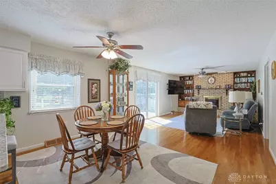 7363 Timberknoll, West Chester, OH 45069 - Photo 16