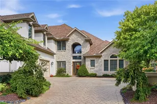 5656 Stone Lake Dr, Dayton, OH 45429 - Photo 1