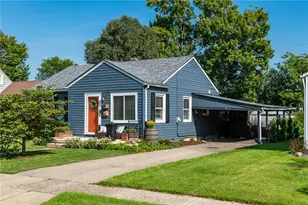 567 Margaret Dr, Fairborn, OH 45324 - Photo 2