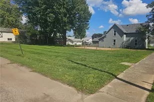 216 Market St, Lewisburg, OH 45338 - Photo 4