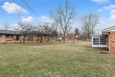 1657 Scenic Drive, Dayton, OH 45414 - Photo 4