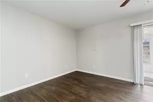 1657 Scenic Dr, Dayton, OH 45414 - Photo 12