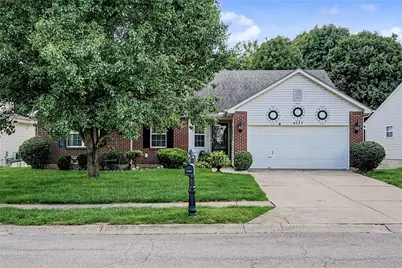 4252 Coach Light Trail, Fairborn, OH 45424 - Photo 1