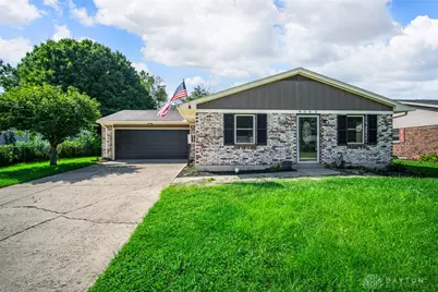 8543 Kingston Drive, Franklin, OH 45005 - Photo 1