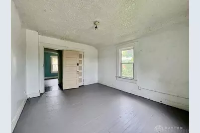 826 N Belmont Avenue, Springfield, OH 45503 - Photo 22