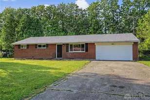 3323 Claydor Dr, Beavercreek, OH 45431 - Photo 4