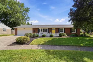 6906 Michelle Pl, Clayton, OH 45322 - Photo 2